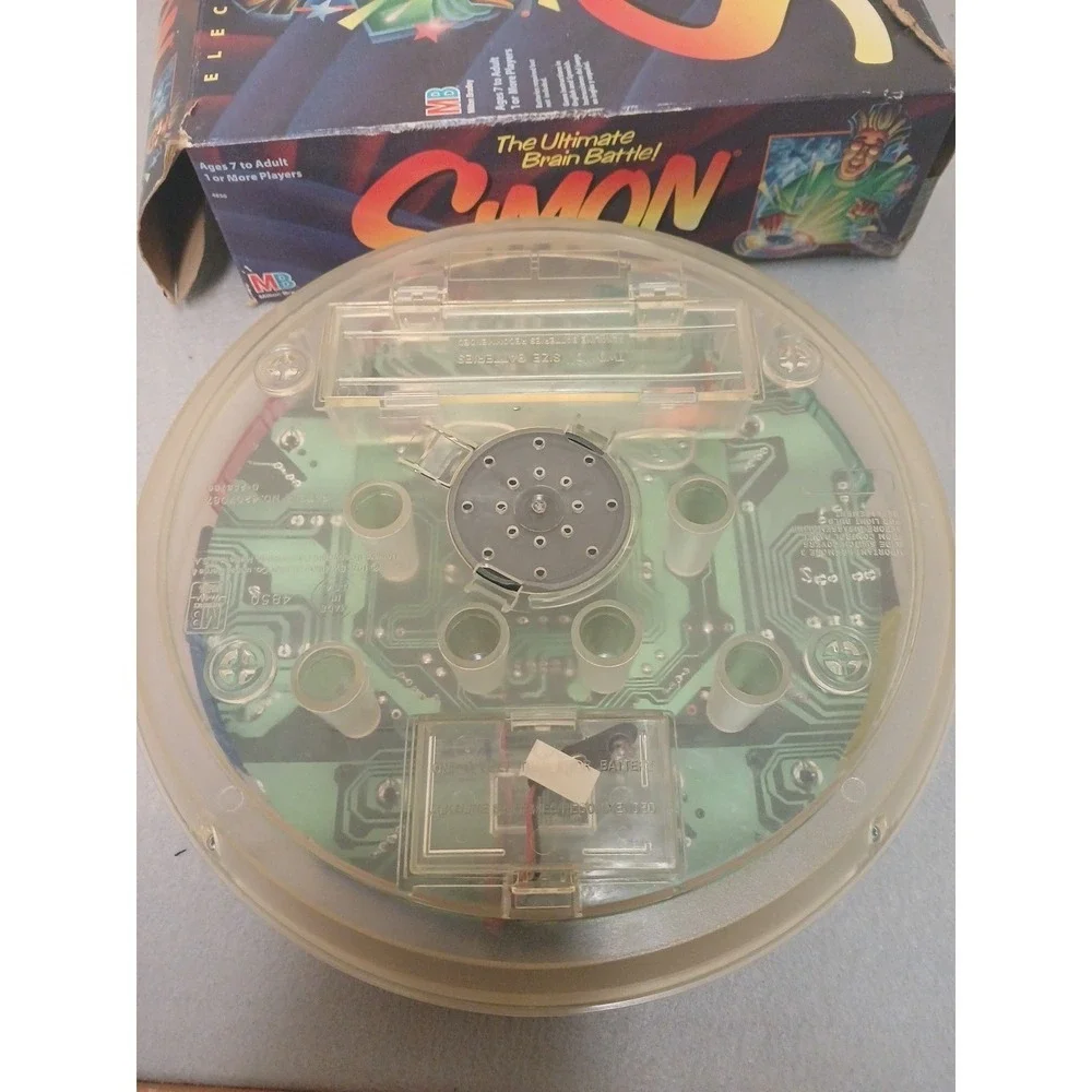 Vtg Clear Simon Electronic Light Game 1994 Milton Bradley, No Instructions WORKS